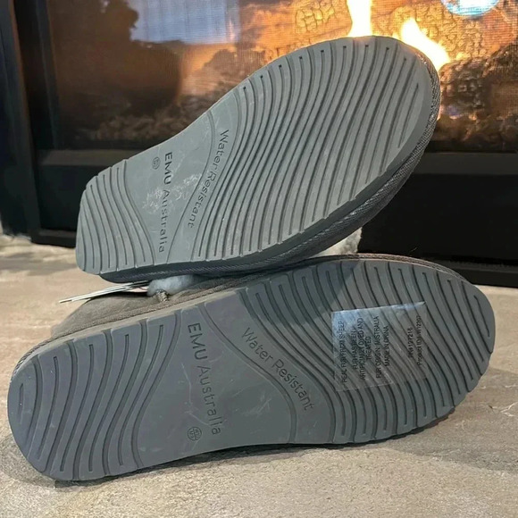 EMU Stinger Micro Patch Unisex Water resistant 100% sheepskin rubber sole boots - Picture 10 of 14